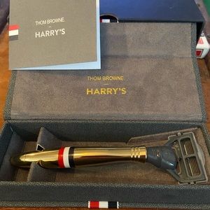 Thom Browne x Harrys gold razor